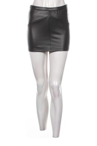 Sukňa Lee Cooper, Veľkosť S, Farba Čierna, Cena  4,95 €