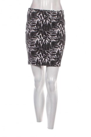 Fustă VRS, Mărime S, Culoare Multicolor, Preț 16,99 Lei