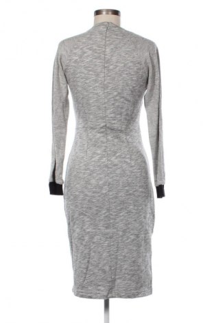 Rochie Baum Und Pferdgarten, Mărime M, Culoare Gri, Preț 85,99 Lei