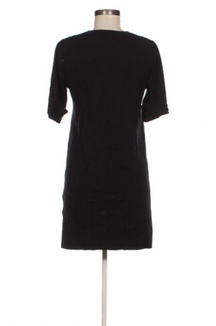 Φόρεμα Betty Barclay, Μέγεθος M, Χρώμα Μαύρο, Τιμή 10,99 €