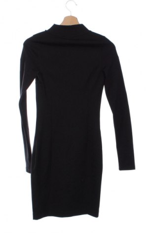 Рокля Calvin Klein Jeans, Размер XS, Цвят Черен, Цена 167,99 лв.
