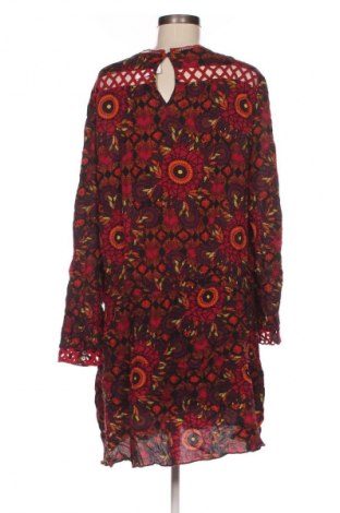 Φόρεμα Desigual, Μέγεθος XL, Χρώμα Πολύχρωμο, Τιμή 52,99 €