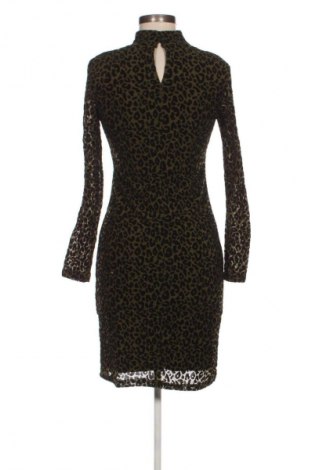 Kleid Elli White, Größe M, Farbe Mehrfarbig, Preis € 4,99