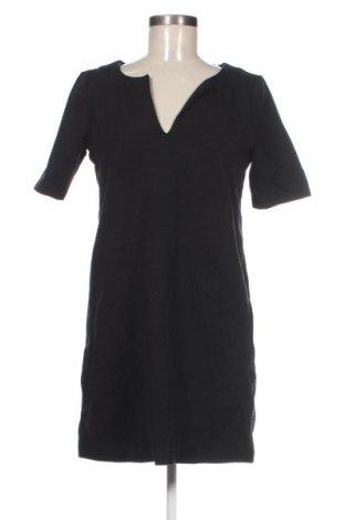 Sukienka Esprit, Rozmiar S, Kolor Czarny, Cena 25,99 zł