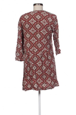 Rochie H&M, Mărime M, Culoare Multicolor, Preț 19,99 Lei