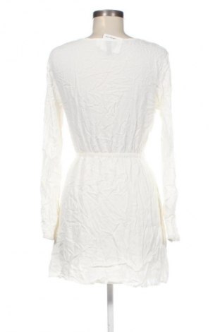 Kleid H&M Divided, Größe M, Farbe Weiß, Preis 14,99 €