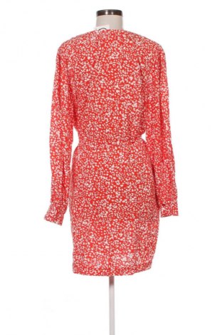 Kleid Ichi, Größe S, Farbe Mehrfarbig, Preis 26,99 €