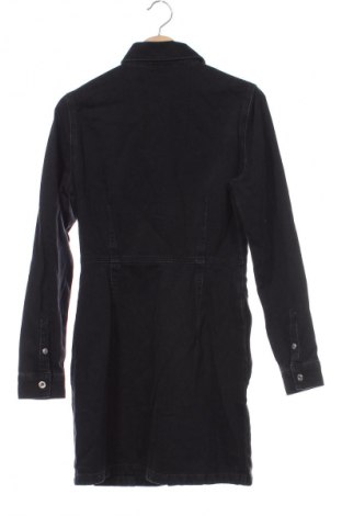 Rochie Karl Lagerfeld, Mărime M, Culoare Negru, Preț 799,99 Lei
