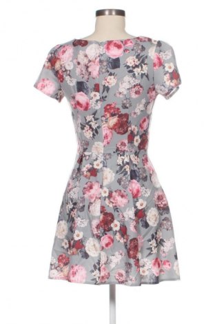 Kleid Love, Größe S, Farbe Mehrfarbig, Preis € 15,99