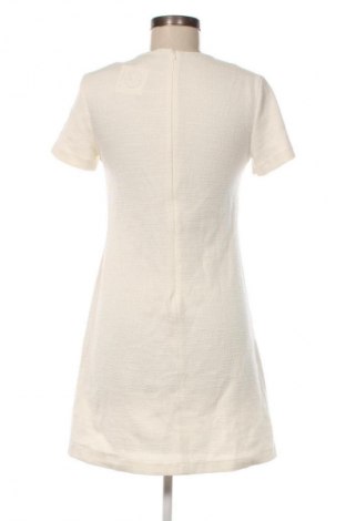 Kleid Mango, Größe S, Farbe Weiß, Preis 23,99 €