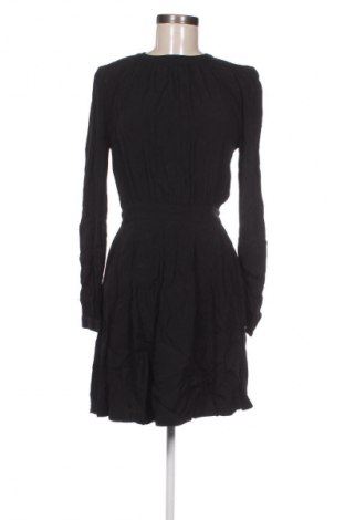 Φόρεμα Minimum, Μέγεθος S, Χρώμα Μαύρο, Τιμή 11,99 €