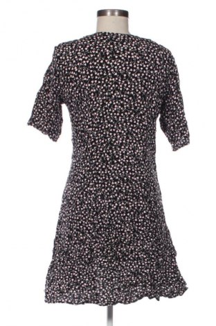 Kleid Monki, Größe M, Farbe Mehrfarbig, Preis € 14,99