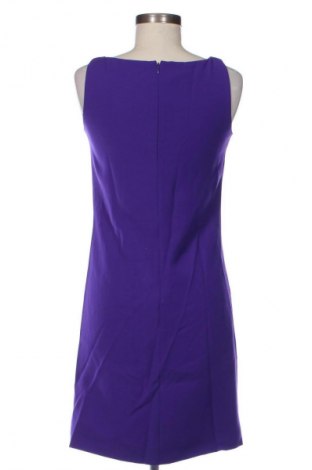 Рокля Moschino Cheap And Chic, Размер S, Цвят Лилав, Цена 192,99 лв.