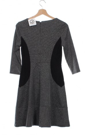 Kleid Oasis, Größe XS, Farbe Mehrfarbig, Preis € 7,99