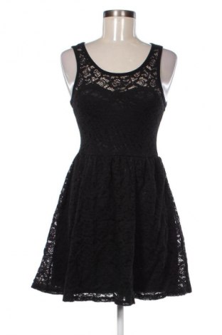 Kleid Review, Größe S, Farbe Schwarz, Preis € 33,99