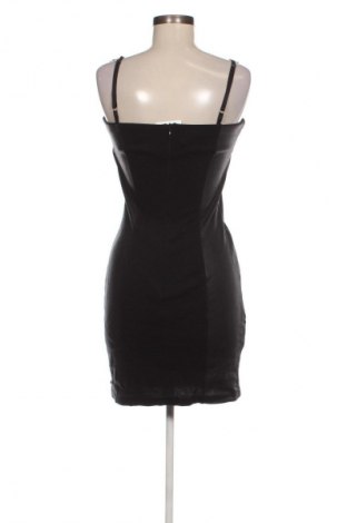 Kleid Rinascimento, Größe M, Farbe Schwarz, Preis € 52,99