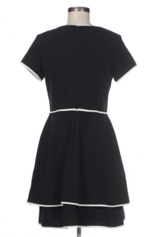 Rochie Rinascimento, Mărime L, Culoare Negru, Preț 198,99 Lei