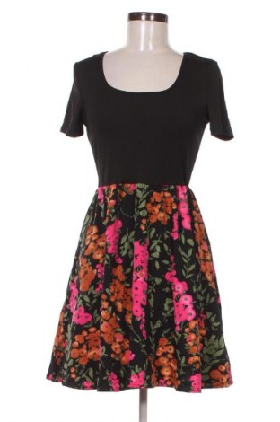 Kleid SHEIN, Größe M, Farbe Mehrfarbig, Preis € 14,99