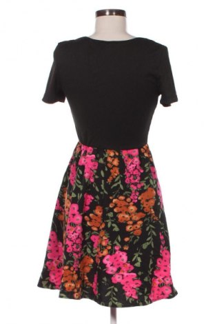 Kleid SHEIN, Größe M, Farbe Mehrfarbig, Preis € 14,99
