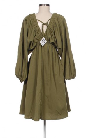 Rochie SHEIN, Mărime XL, Culoare Verde, Preț 73,98 Lei