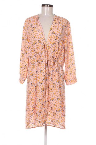 Φόρεμα Selected Femme, Μέγεθος M, Χρώμα Πολύχρωμο, Τιμή 10,99 €