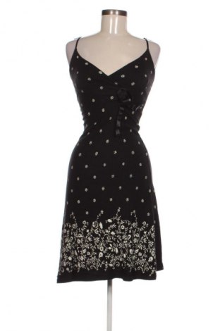 Kleid Sisters Point, Größe M, Farbe Mehrfarbig, Preis 12,99 €