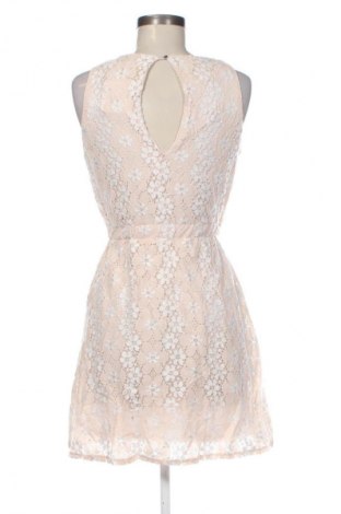 Kleid Sisters Point, Größe S, Farbe Mehrfarbig, Preis € 33,99