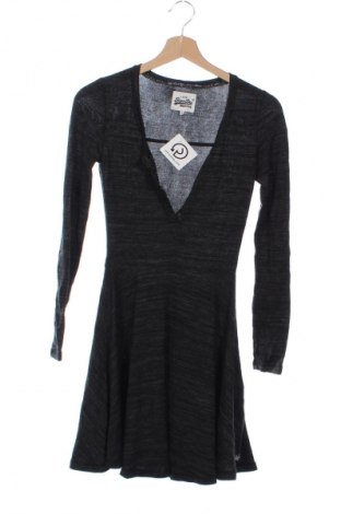 Šaty  Superdry, Velikost XS, Barva Vícebarevné, Cena  159,00 Kč