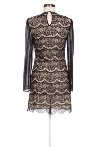Šaty  Ted Baker, Velikost M, Barva Černá, Cena  879,00 Kč