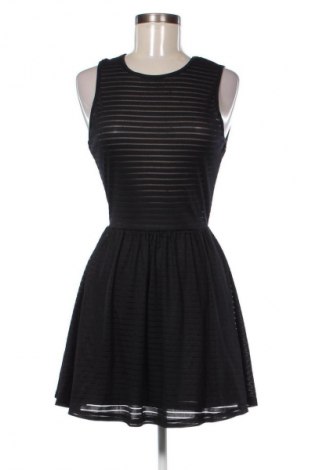 Šaty  Topshop, Velikost S, Barva Černá, Cena  119,00 Kč