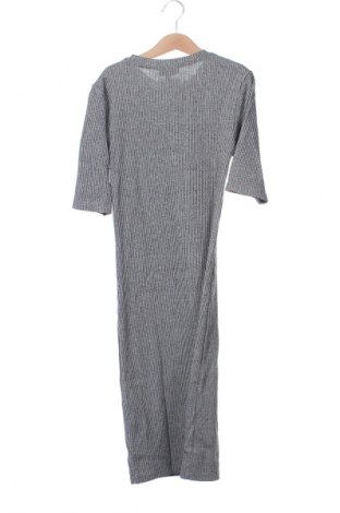 Рокля Topshop, Размер XS, Цвят Сив, Цена 48,99 лв.