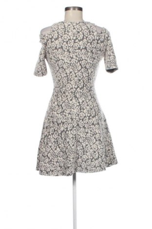 Рокля Topshop, Размер M, Цвят Многоцветен, Цена 31,99 лв.