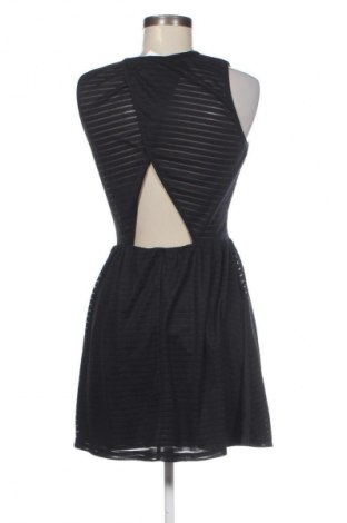 Φόρεμα Topshop, Μέγεθος M, Χρώμα Μαύρο, Τιμή 30,99 €