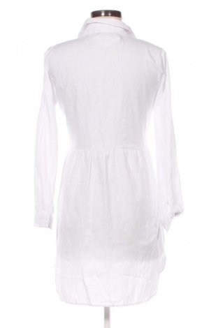 Φόρεμα Unbranded, Μέγεθος M, Χρώμα Λευκό, Τιμή 14,91 €