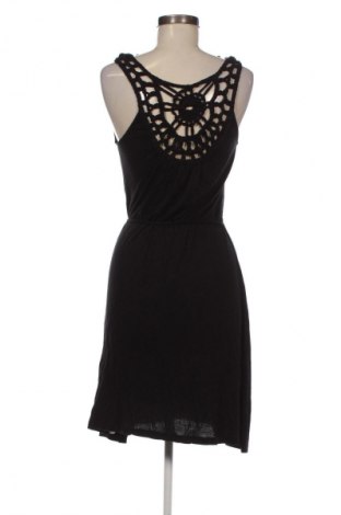 Kleid VILA, Größe M, Farbe Schwarz, Preis 18,99 €