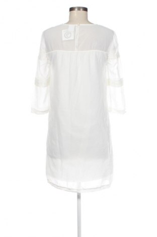 Sukienka Vero Moda, Rozmiar M, Kolor Biały, Cena 13,99 zł