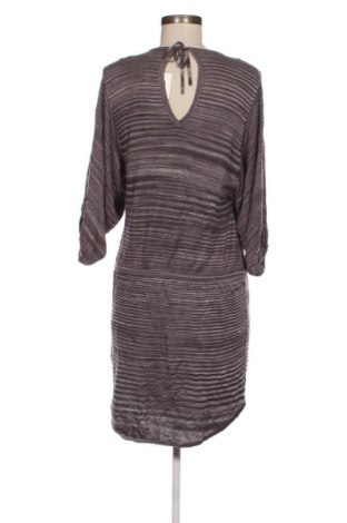 Φόρεμα Whiite, Μέγεθος M, Χρώμα Πολύχρωμο, Τιμή 24,99 €