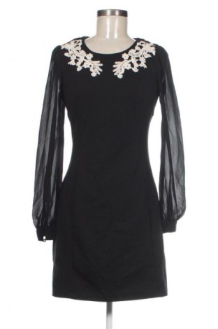 Kleid Yumi, Größe S, Farbe Schwarz, Preis 33,99 €