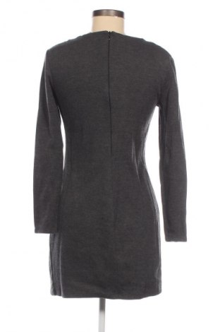 Rochie Zara, Mărime L, Culoare Gri, Preț 17,99 Lei