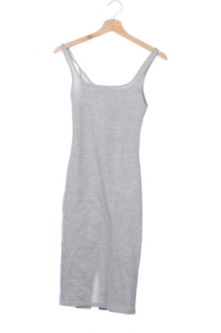 Rochie Zara, Mărime M, Culoare Gri, Preț 88,99 Lei
