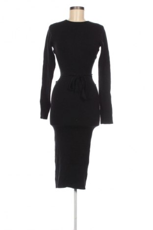 Rochie Zara, Mărime L, Culoare Negru, Preț 68,92 Lei