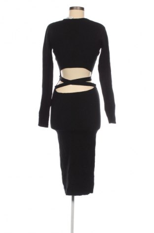 Rochie Zara, Mărime L, Culoare Negru, Preț 68,92 Lei