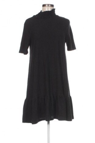 Rochie Zara, Mărime S, Culoare Negru, Preț 66,99 Lei