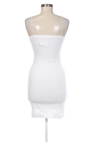 Kleid Zara, Größe M, Farbe Weiß, Preis € 18,99