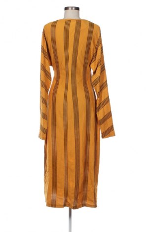 Kleid Zara, Größe L, Farbe Mehrfarbig, Preis 23,99 €