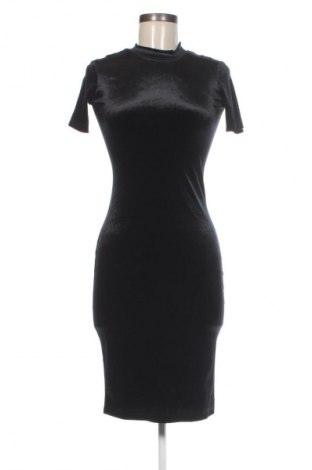 Sukienka Zara Trafaluc, Rozmiar S, Kolor Czarny, Cena 157,99 zł