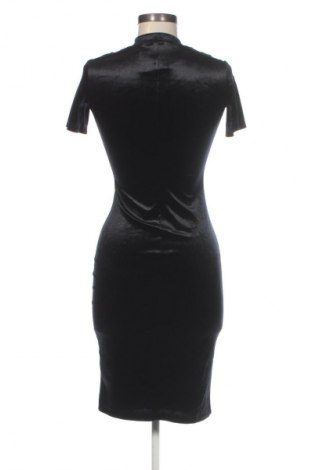 Sukienka Zara Trafaluc, Rozmiar S, Kolor Czarny, Cena 157,99 zł