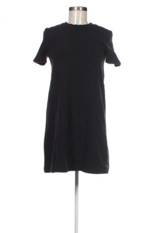 Rochie Zara Trafaluc, Mărime S, Culoare Negru, Preț 34,99 Lei