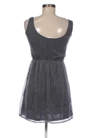 Kleid Zara Trafaluc, Größe S, Farbe Mehrfarbig, Preis € 7,99