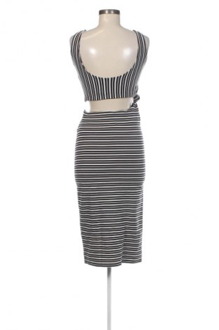 Kleid Zara Trafaluc, Größe M, Farbe Mehrfarbig, Preis € 33,99